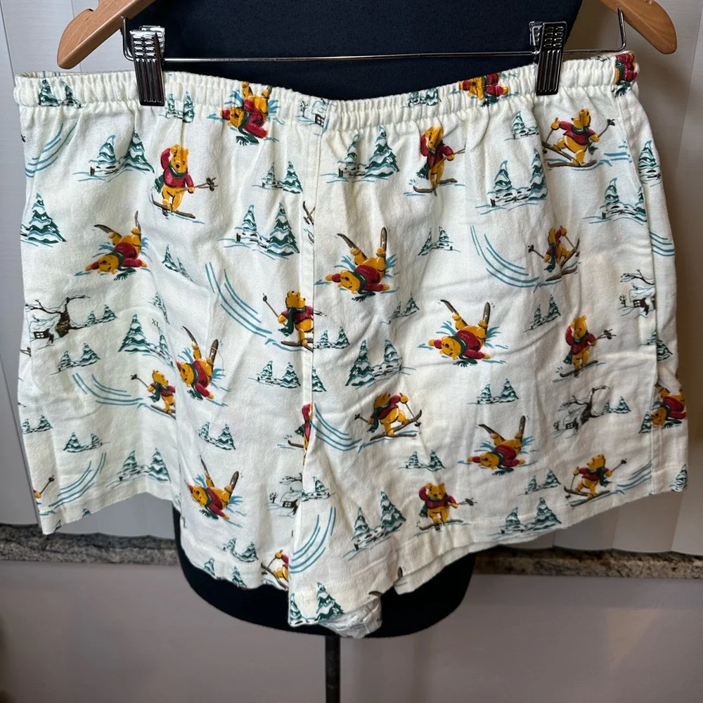 Disney Cream Winnie the Pooh Sleepwear 100% Cotton Shorts Size XL - Picture 4 of 6
